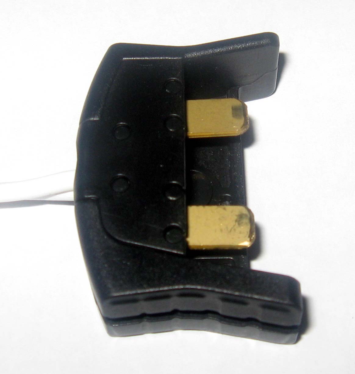 F7966W — Par de pads multifunción radiopacas para adulto con cable desmontable (lead-out), para dispositivos Defibtech